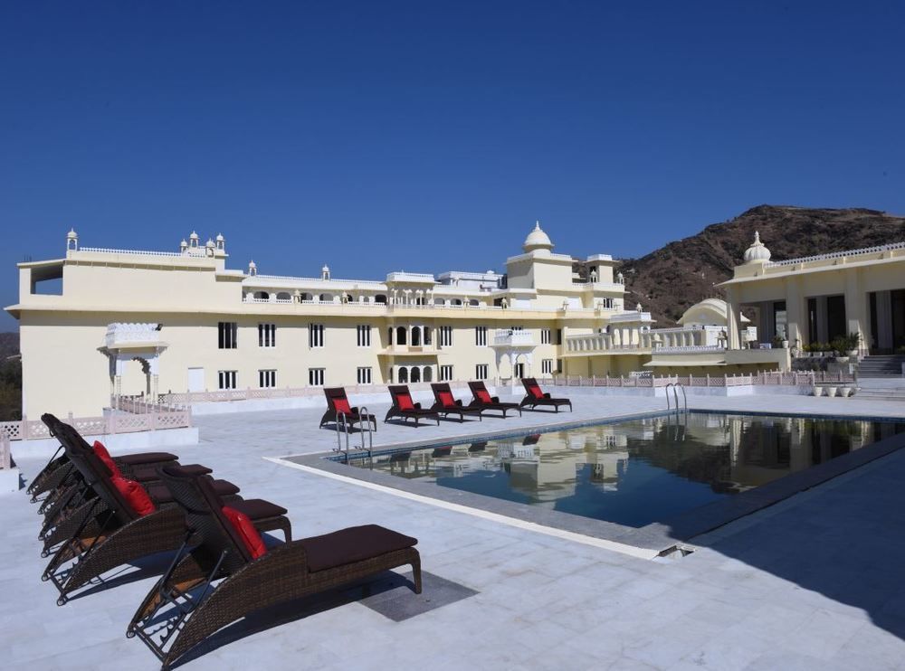 The Castle Mewar Hotel Rāma Exterior photo