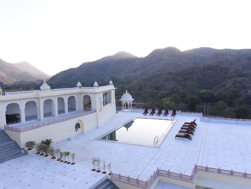 The Castle Mewar Hotel Rāma Exterior photo
